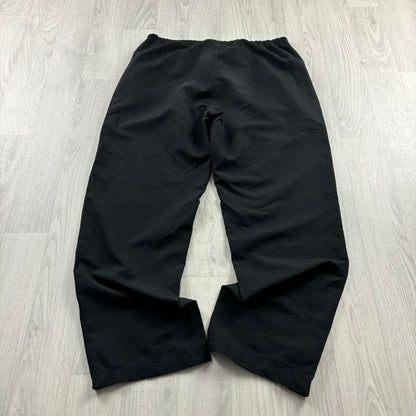 VINTAGE Y2K REEBOK LOW RISE BAGGY TRACKSUIT BOTTOMS BLACK