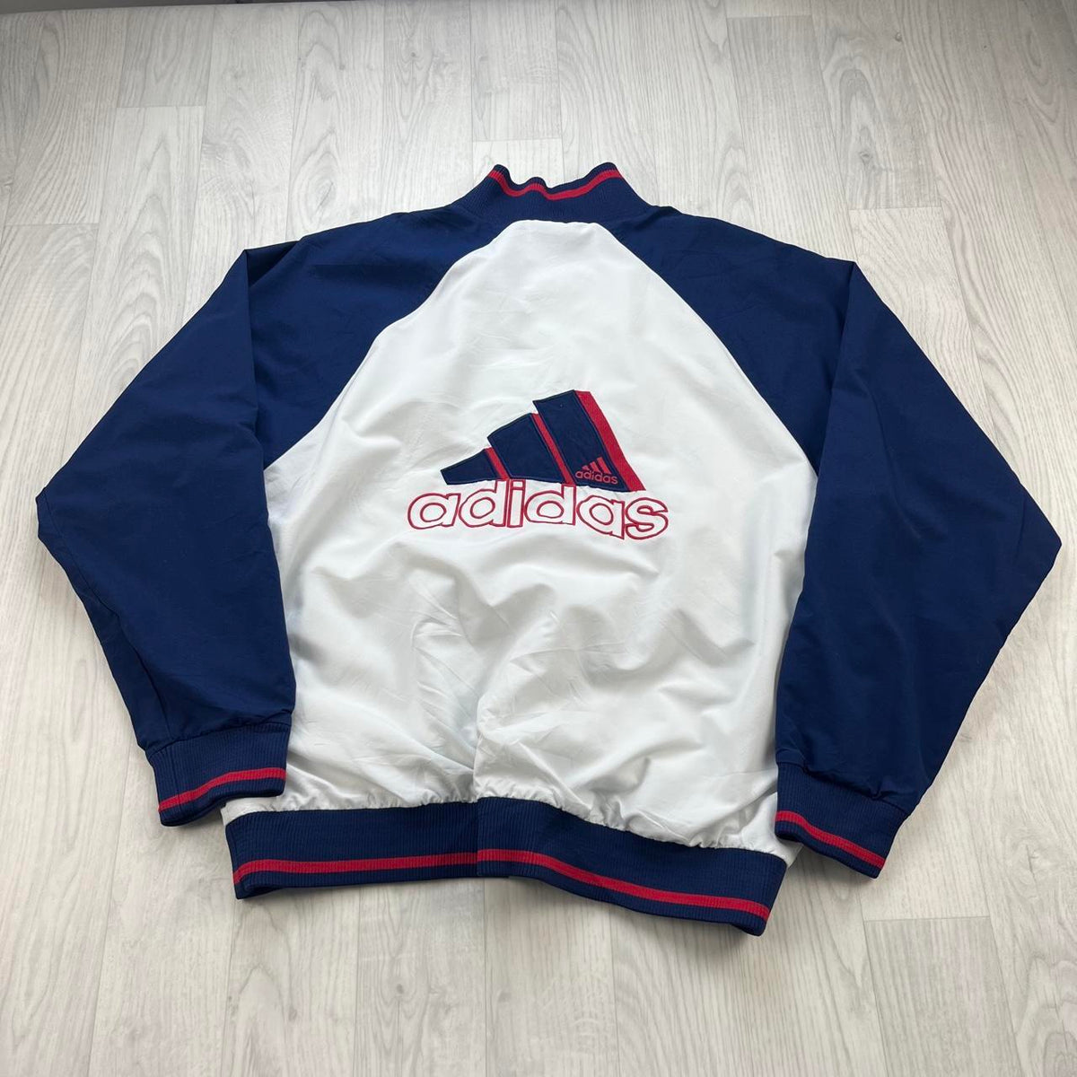 VINTAGE 90s ADIDAS WINDBREAKER TRACK JACKET WHITE / NAVY