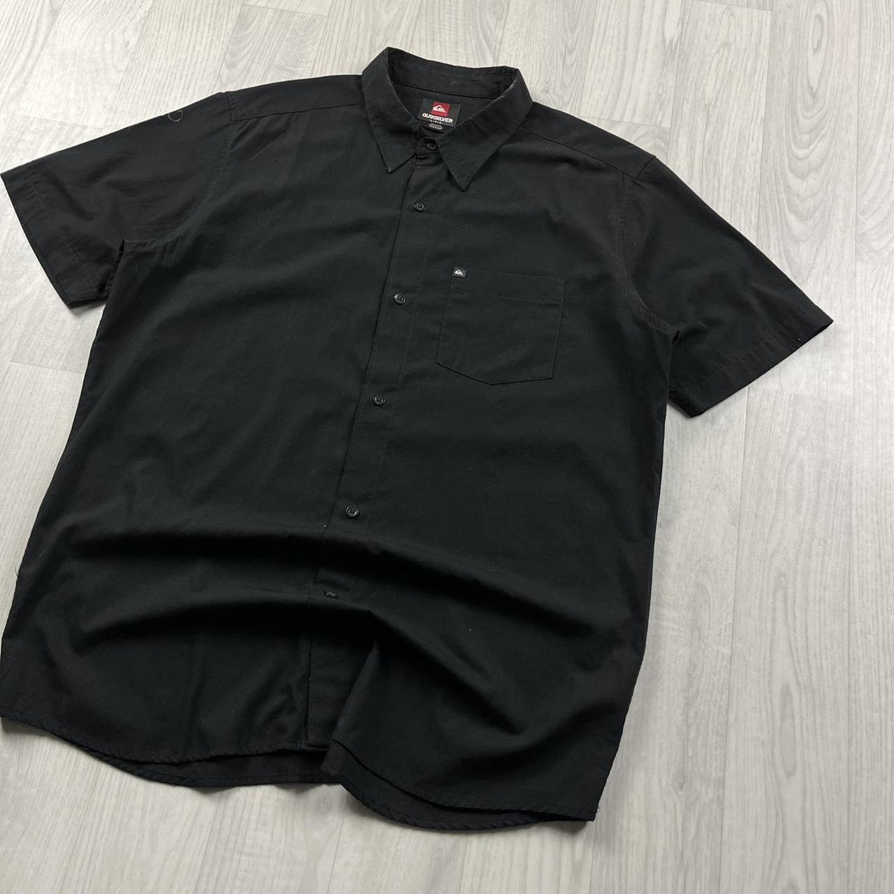 VINTAGE Y2K QUIKSILVER SHORT SLEEVE SHIRT BLACK