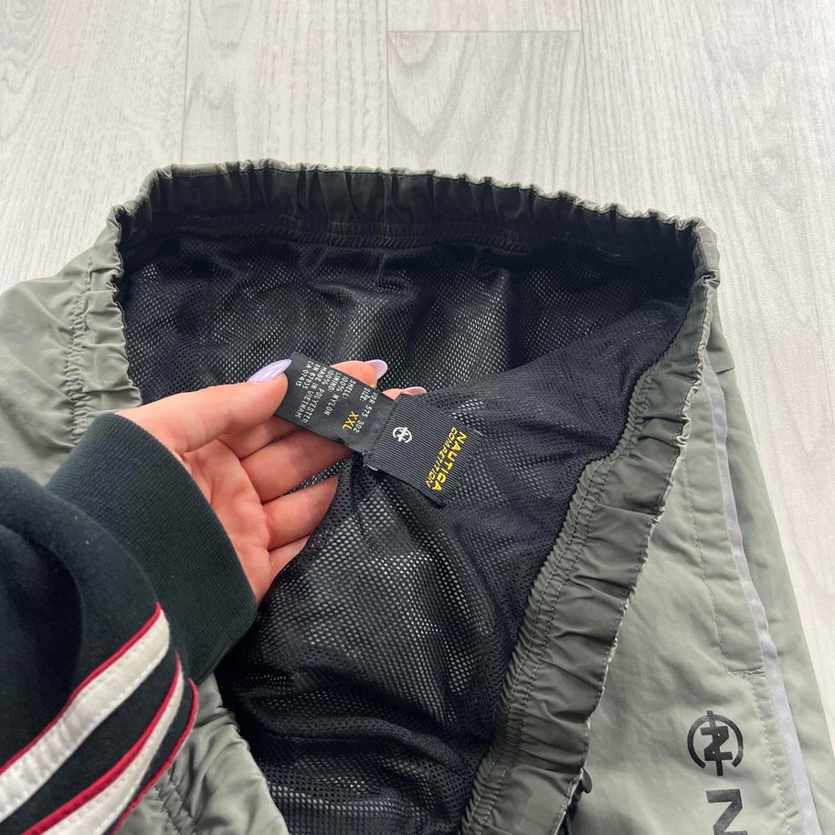 VINTAGE Y2K NAUTICA BAGGY WATERPROOF TRACKSUIT BOTTOMS KHAKI
