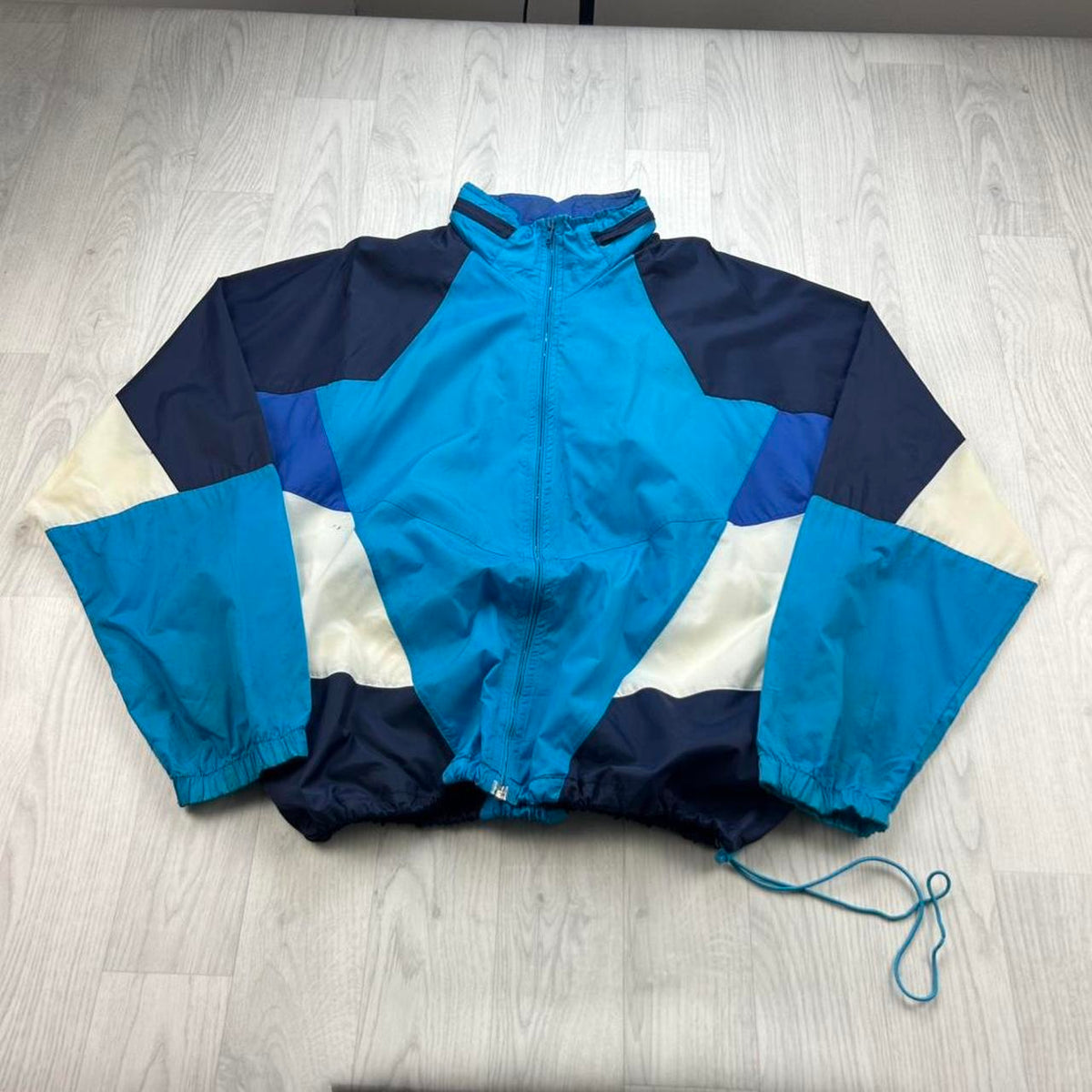 VINTAGE 90s NIKE COLOUR BLOCK WINDBREAKER JACKET BLUE
