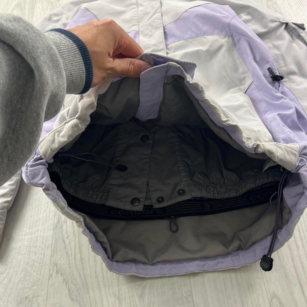 VINTAGE Y2K COLUMBIA TECHNICAL UTILITY SKI JACKET WHITE / LILAC