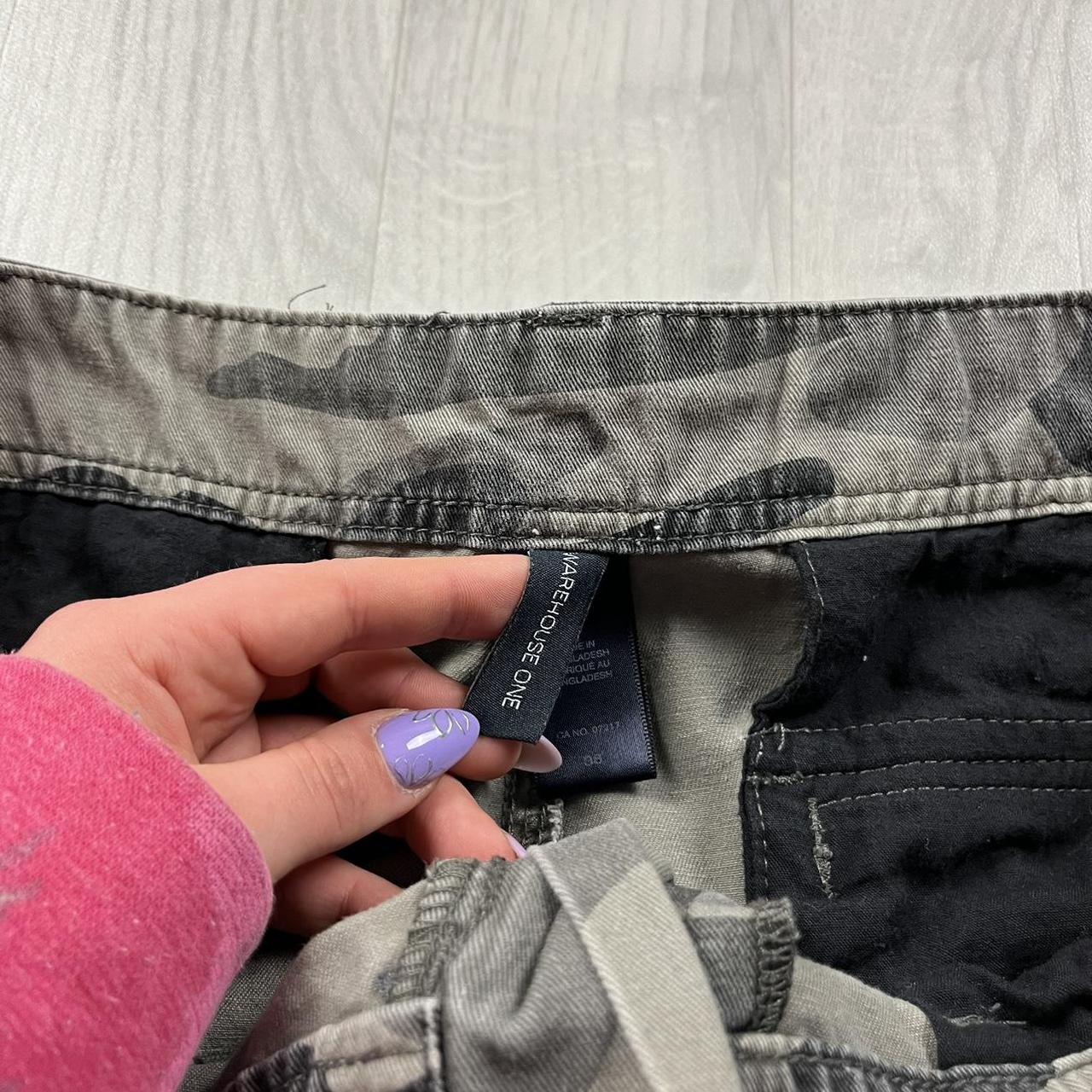 VINTAGE Y2K BAGGY LOOSE CAMO SHORTS