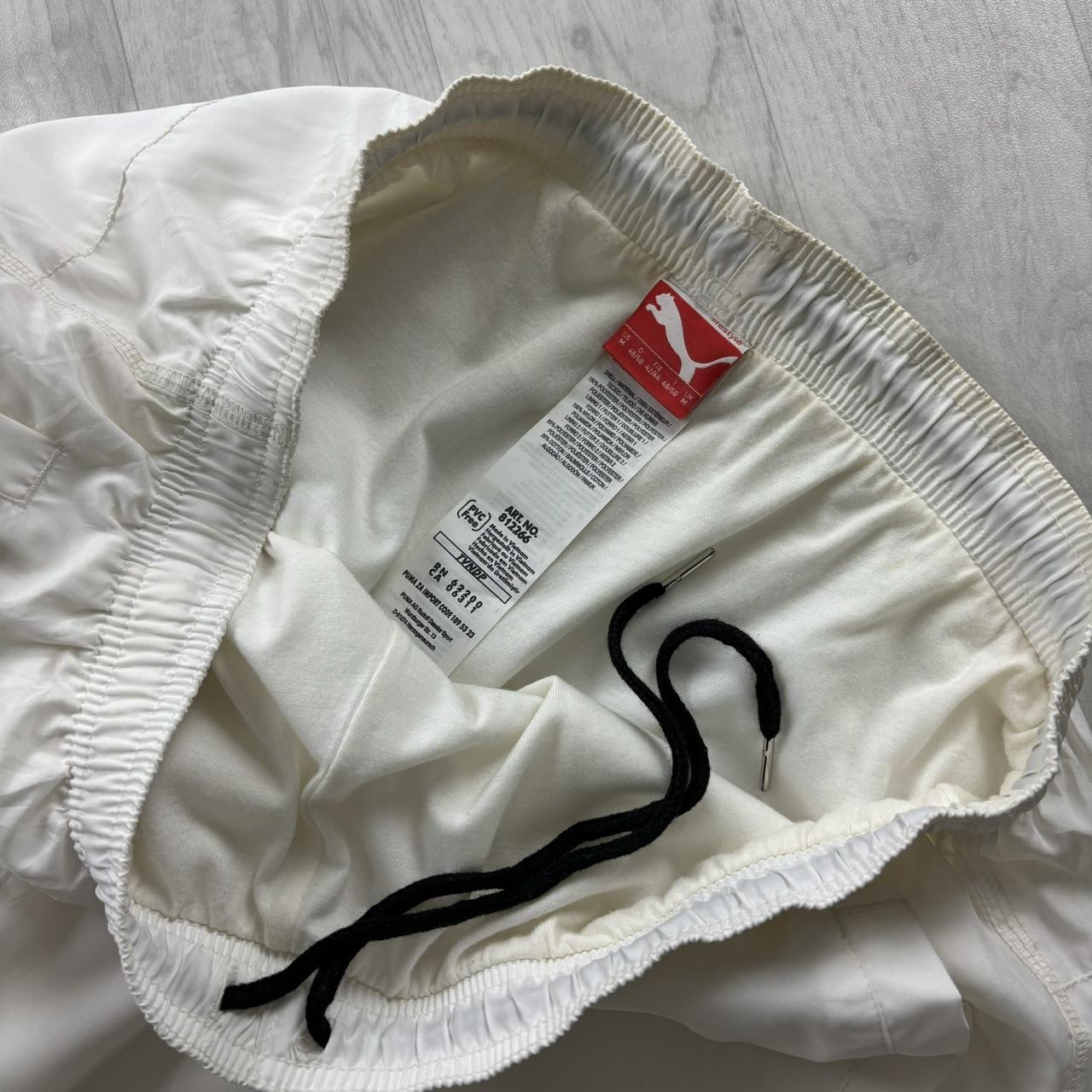 VINTAGE Y2K PUMA TECHNICAL BAGGY TRACKSUIT BOTTOMS WHITE