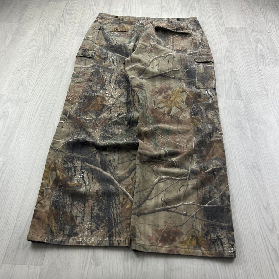 VINTAGE REALTREE BAGGY CAMO CARGO PANTS