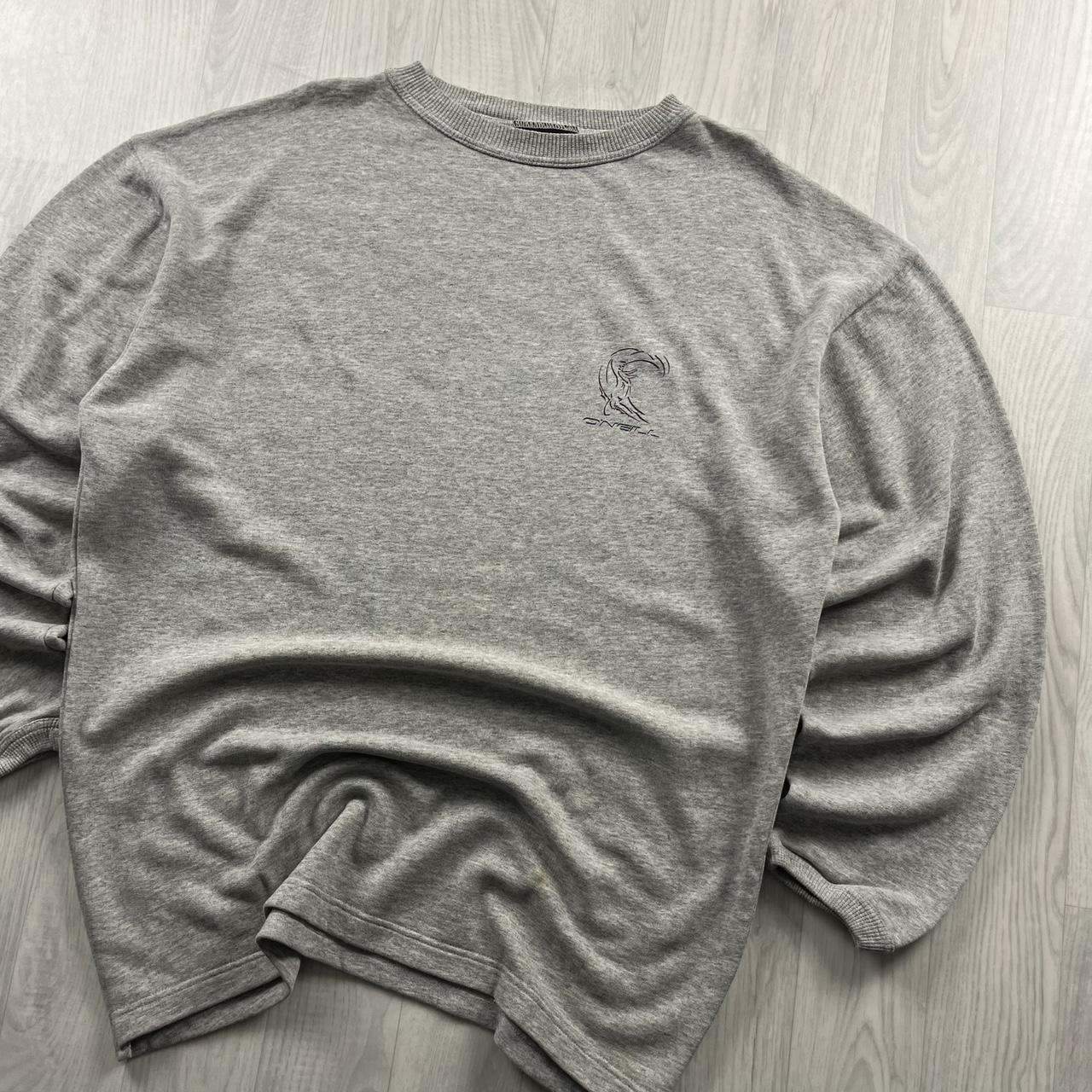 VINTAGE Y2K O’NEILL GRAPHIC SWEATSHIRT GREY