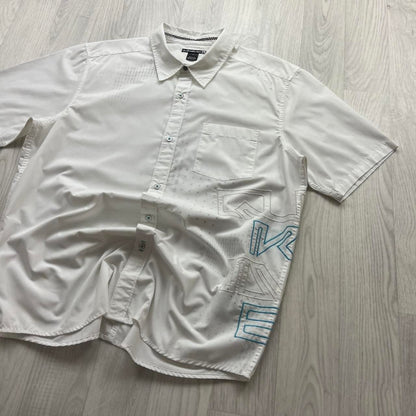 VINTAGE Y2K QUIKSILVER GRAPHIC SHORT SLEEVE SHIRT WHITE