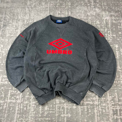 VINTAGE 90s UMBRO SPELL OUT BOXY SWEATSHIRT CHARCOAL GREY