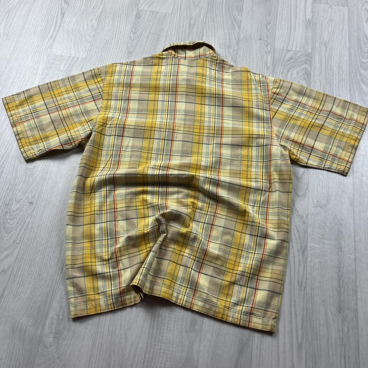 VINTAGE Y2K RIP CURL SHORT SLEEVE SHIRT YELLOW