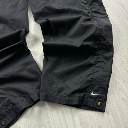 VINTAGE 90s NIKE BAGGY TRACKSUIT BOTTOMS BLACK