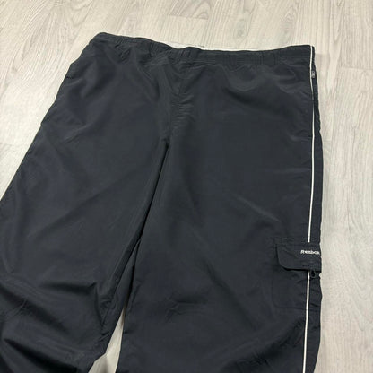 VINTAGE Y2K REEBOK BAGGY CARGO TRACKSUIT BOTTOMS BLACK