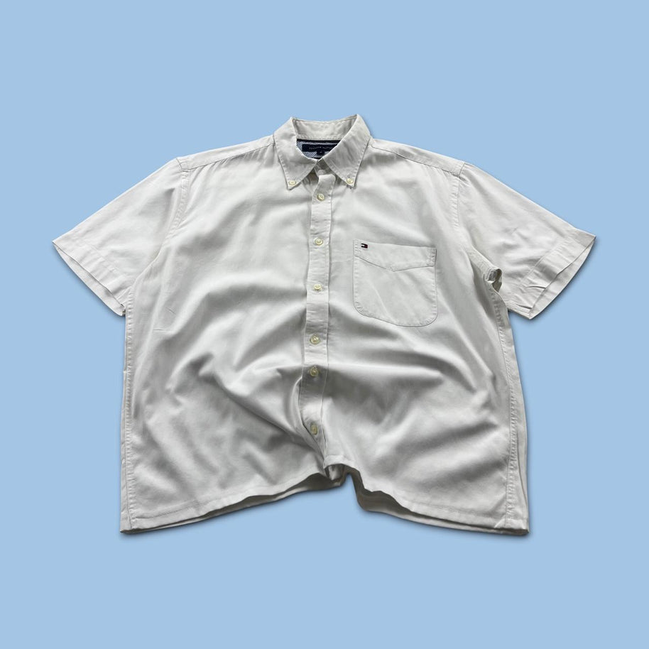 VINTAGE 00s TOMMY HILFIGER PLAIN CROPPED SHORT SLEEVE BUTTON UP SHIRT WHITE