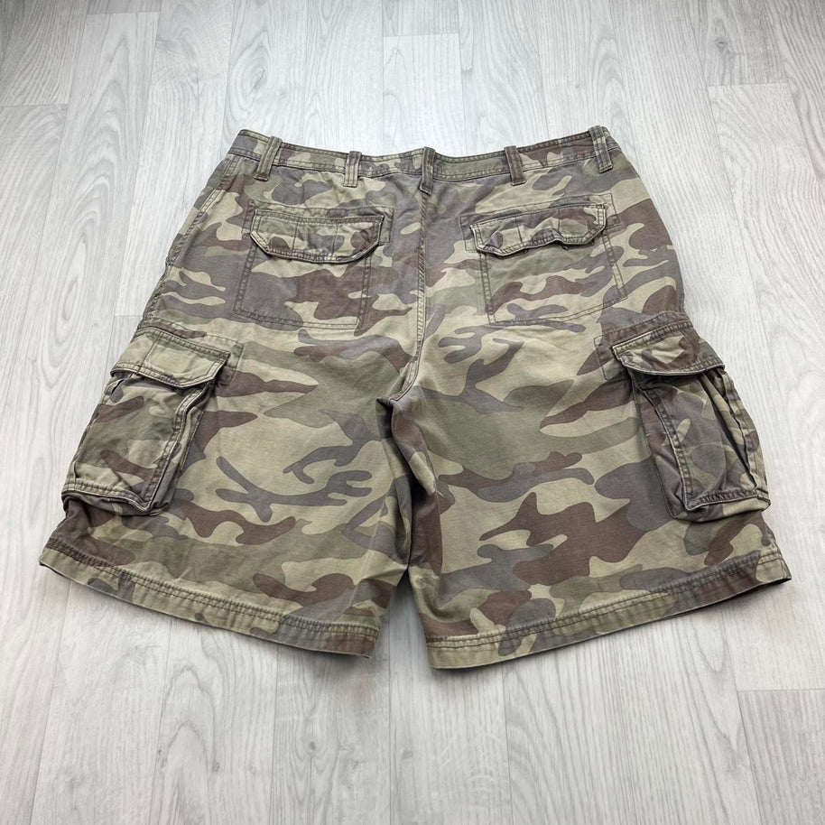 VINTAGE Y2K BAGGY CAMO CARGO SHORTS KHAKI