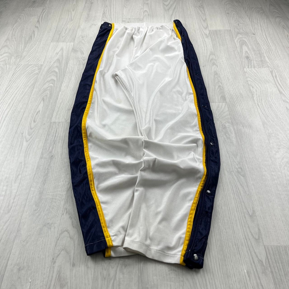 VINTAGE Y2K REEBOK BAGGY POPPER TRACKSUIT BOTTOMS WHITE