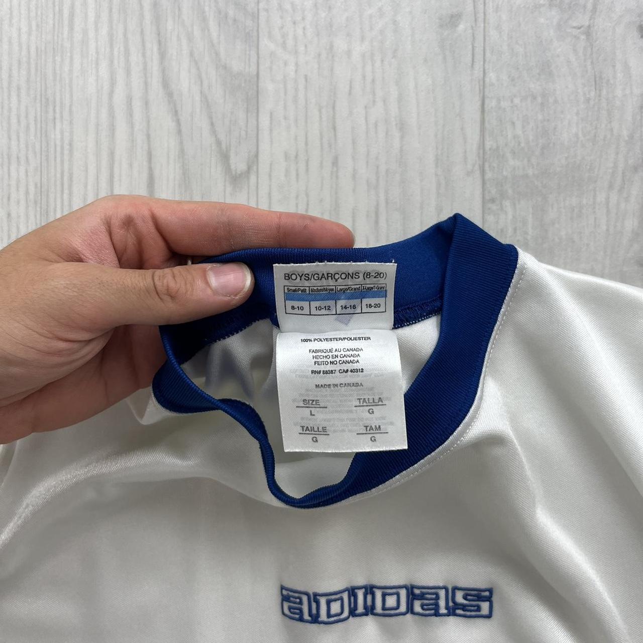 VINTAGE Y2K ADIDAS SPELL OUT T SHIRT WHITE