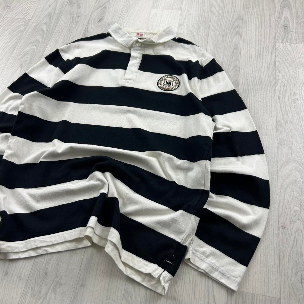 VINTAGE Y2K STRIPED LONG SLEEVE RUGBY POLO SHIRT BLACK / WHITE