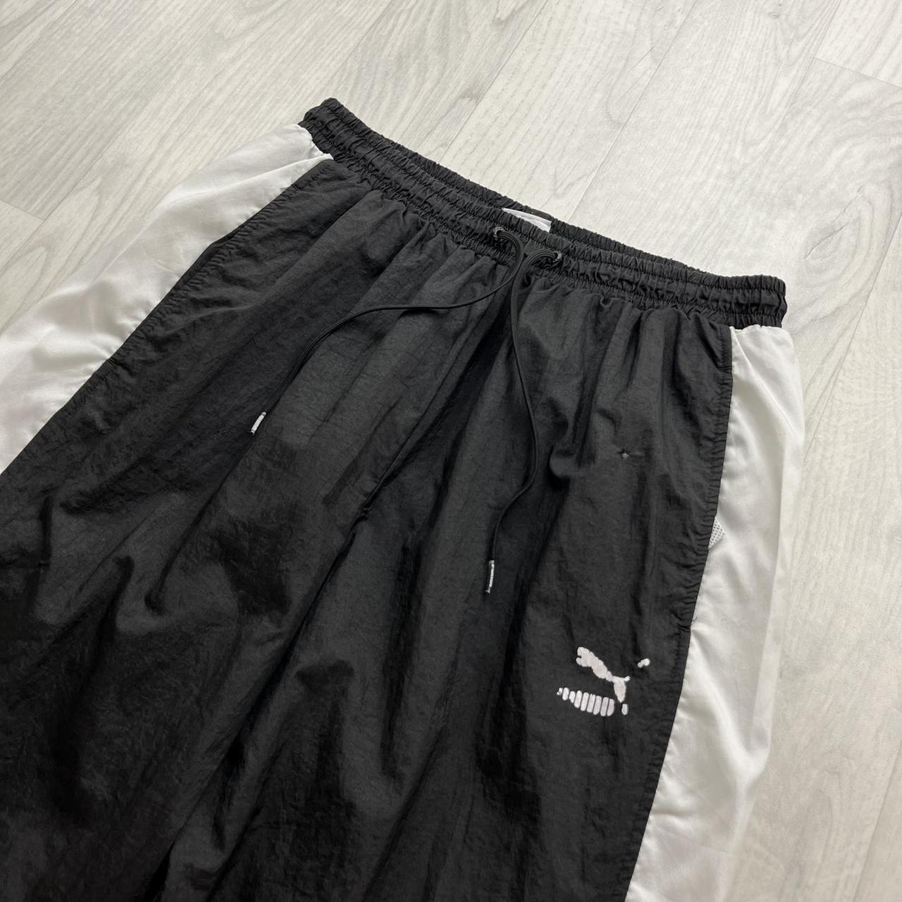 VINTAGE Y2K PUMA BAGGY TRACKSUIT BOTTOMS BLACK