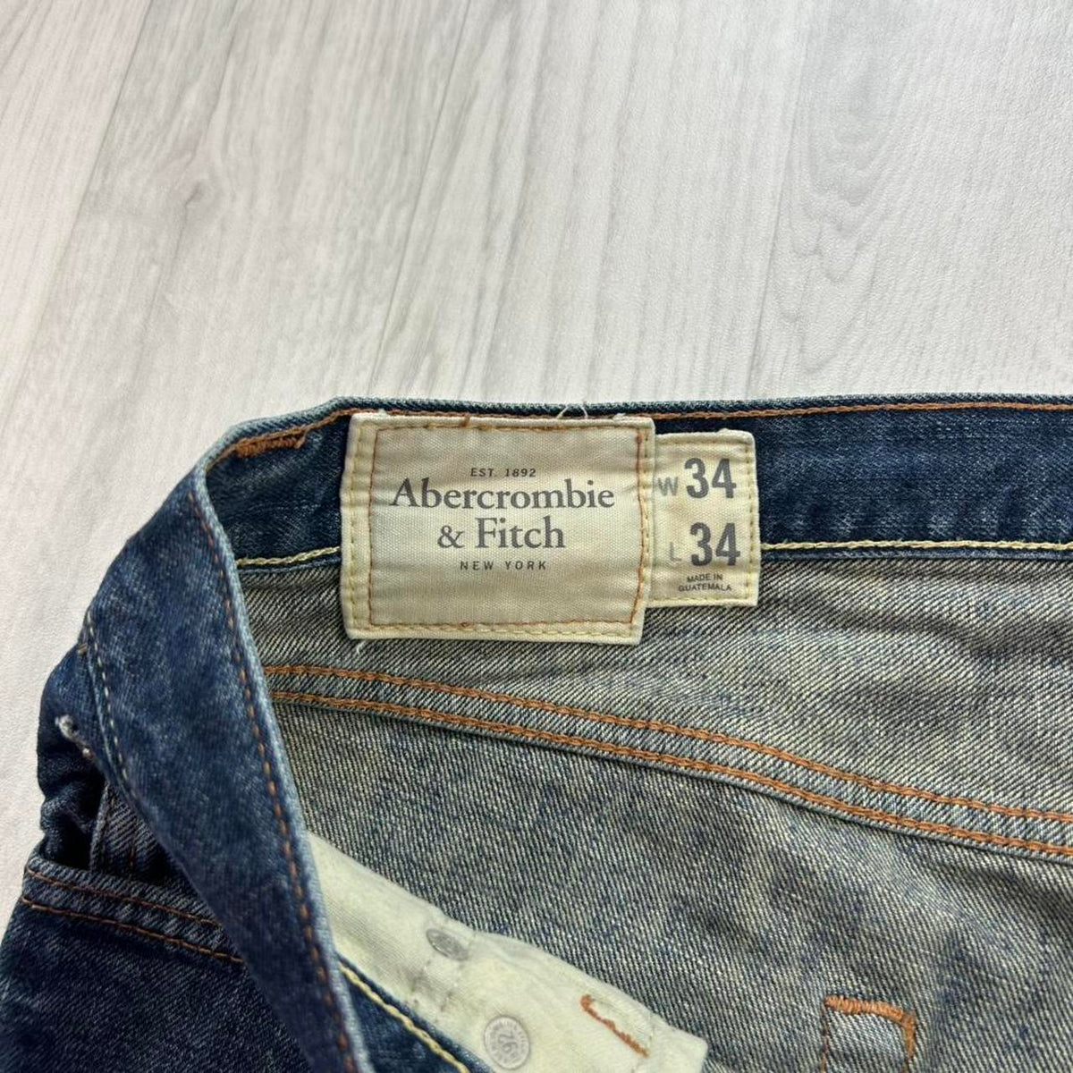 VINTAGE Y2K ABERCROMBIE AND FITCH SLIM STRAIGHT JEANS NAVY BLUE