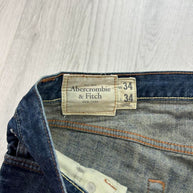 VINTAGE Y2K ABERCROMBIE AND FITCH SLIM STRAIGHT JEANS NAVY BLUE