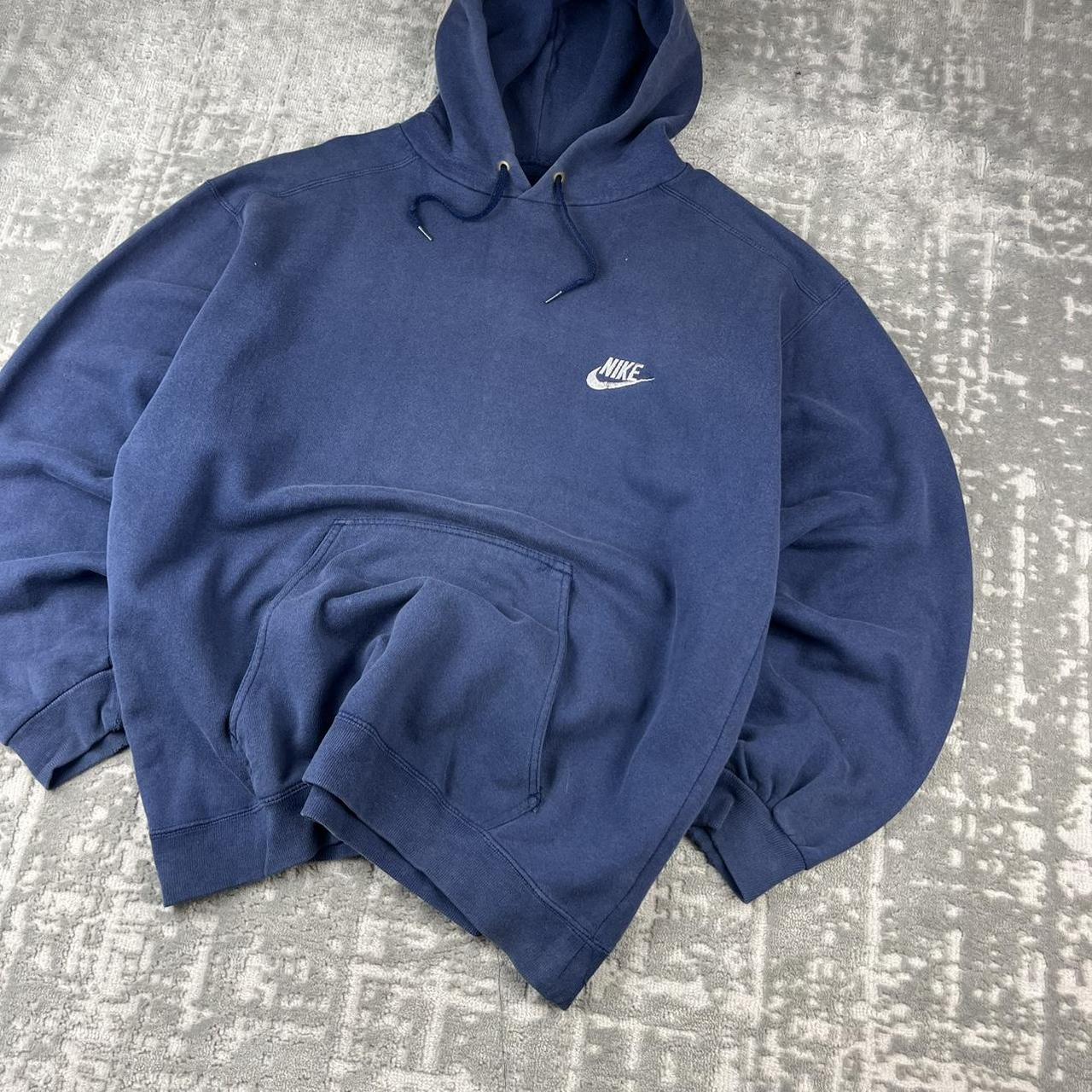 VINTAGE 90s NIKE HOODIE NAVY