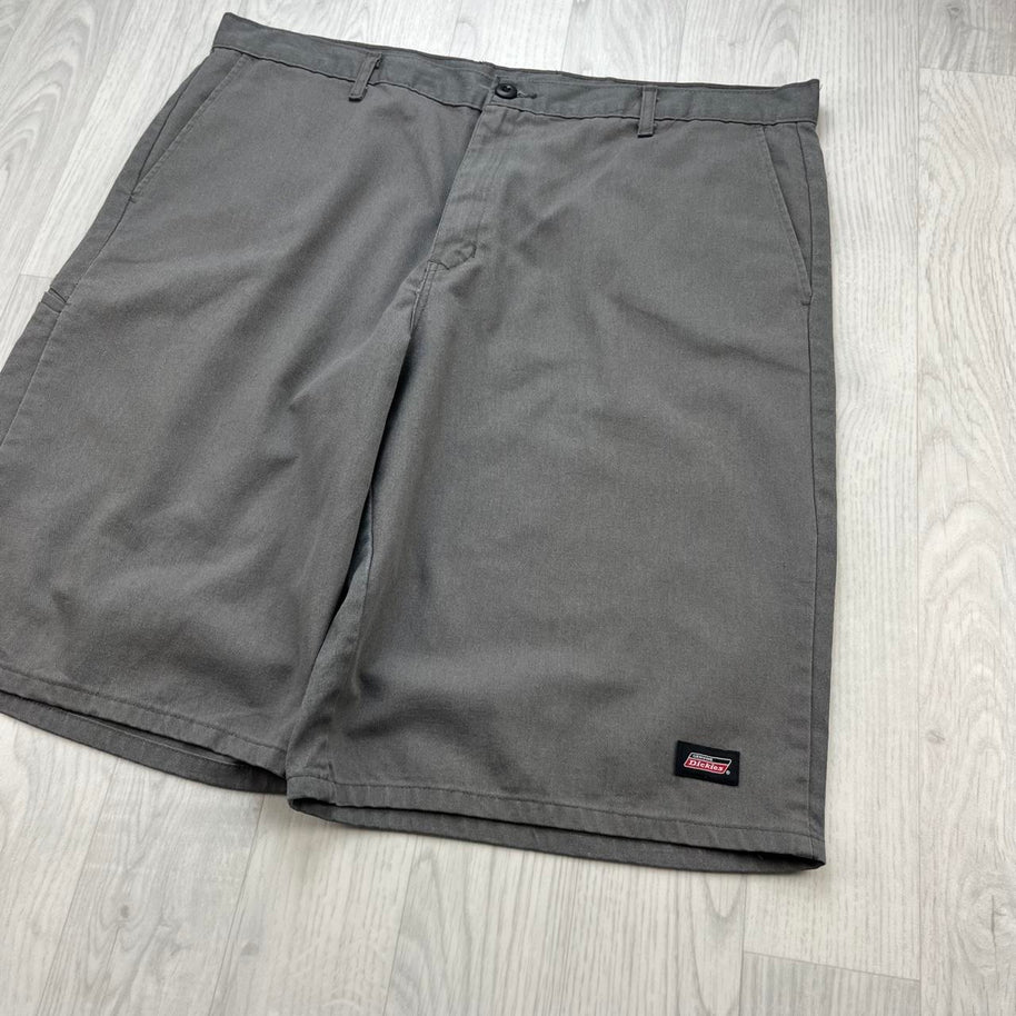 VINTAGE Y2K DICKIES BAGGY SKATER SHORTS GREY