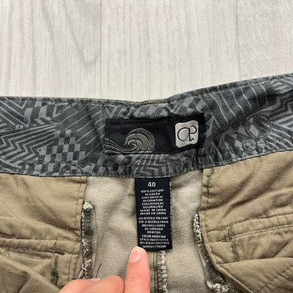VINTAGE Y2K OCEAN PACIFIC BAGGY CAMO CARGO SHORTS