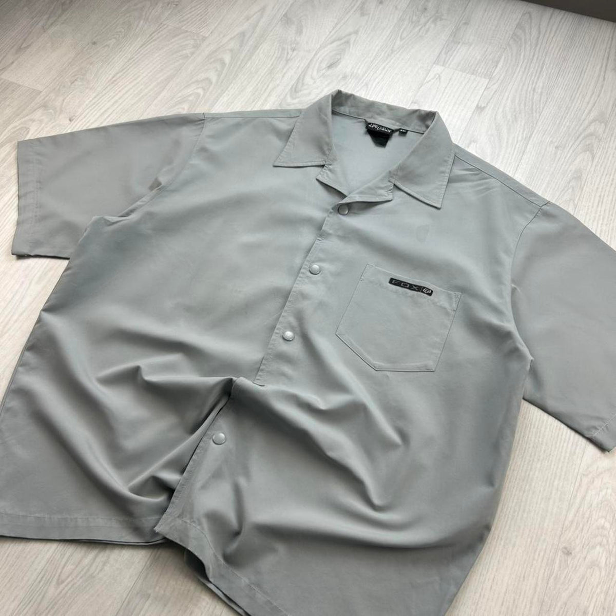VINTAGE 00s FOX RACING SHORT SLEEVE BUTTON UP SHIRT GREY